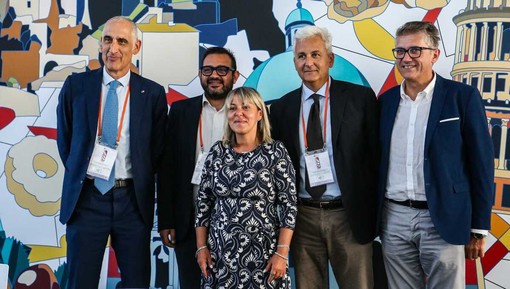 Piemonte pronto ad unire le sue Riserve MAB UNESCO a Stresa Piemonte pronto ad unire le sue Riserve MAB UNESCO a Stresa