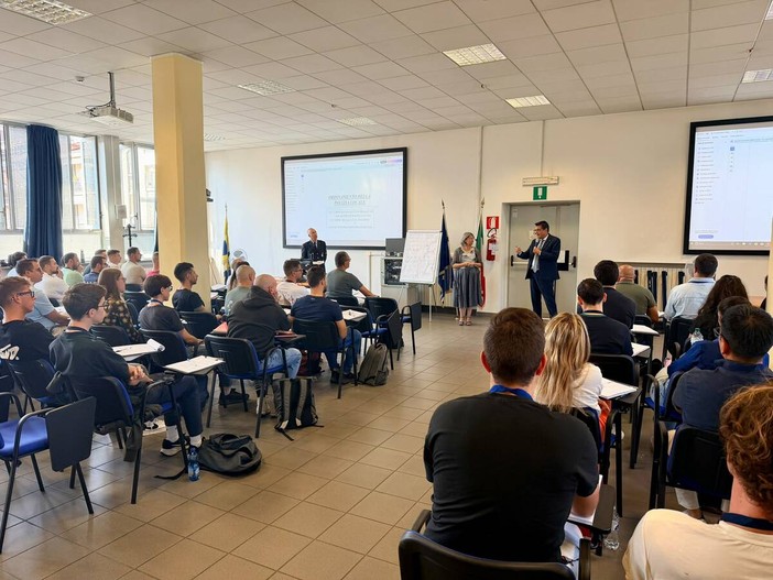 Polizia locale, al via a Torino il 101° corso di formazione per nuovi agenti