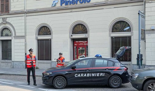 Pinerolo, 37enne arrestato in flagranza per estorsione