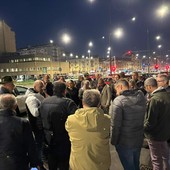 Ampia partecipazione dei commercianti al sopralluogo in largo Grosseto Ampia partecipazione dei commercianti al sopralluogo in largo Grosseto