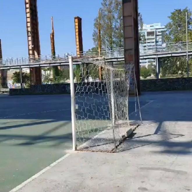 Parco Dora, il campo di calcetto resta senza porte: “Troppi atti vandalici” Parco Dora, il campo di calcetto resta senza porte: “Troppi atti vandalici”