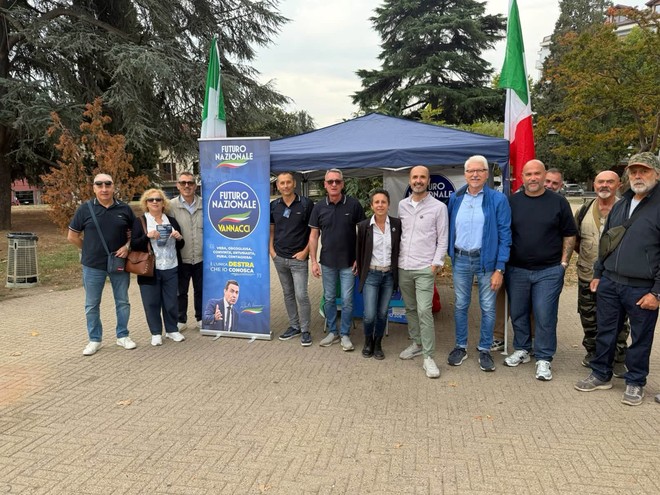 Il primo banchetto a Cumiana Il primo banchetto a Cumiana