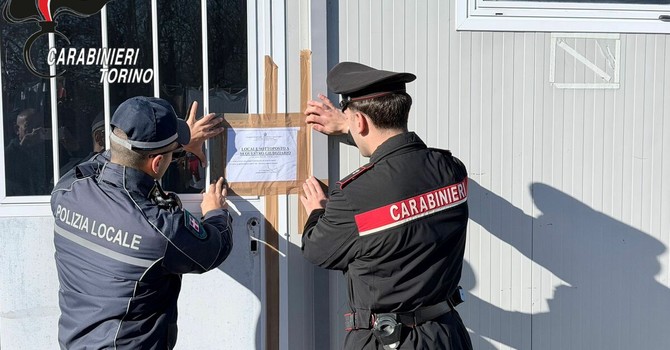 Case abusive nel campo nomadi: cinque denunciati a Settimo Torinese