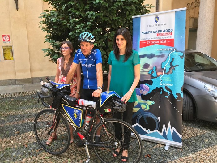 Da Torino a Capo Nord in bicicletta: il dipendente comunale tenta l’impresa su due ruote