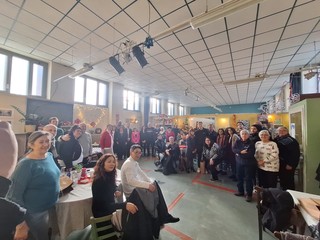 La consegna dei pc da parte del Gruppo Iren