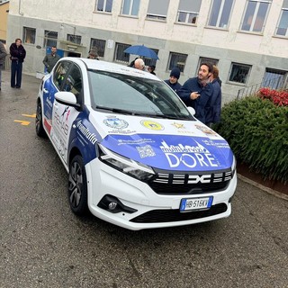 Il Lions Club dona un nuovo mezzo per il trasporto dei cittadini fragili Il Lions Club dona un nuovo mezzo per il trasporto dei cittadini fragili