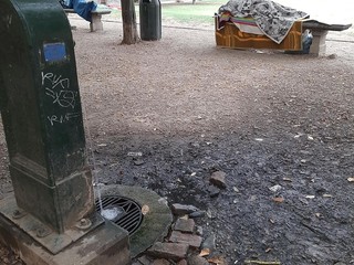 Degrado nella zona delle Porte Palatine Degrado nella zona delle Porte Palatine