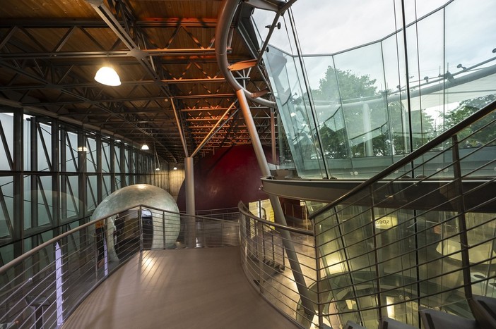 Dal bosco al cielo Infini.to: planetario di Torino propone una passeggiata sostenibile verso le stelle