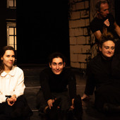 Al Teatro Marchesa un'installazione artistica &quot;dialoga&quot; con lo spettacolo sulle Antenate per &quot;La Città delle Donne&quot;