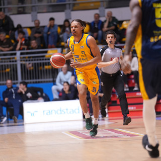 Torino lotta ma cede contro Scafati: al Pala Gianni Asti finisce 74-82 Torino lotta ma cede contro Scafati: al Pala Gianni Asti finisce 74-82