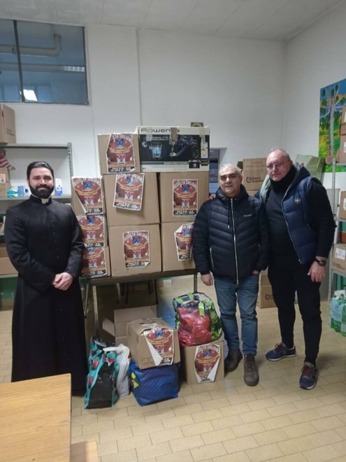 La donazione alla parrocchia Sant’Antonio Abate