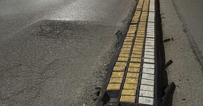 I dossi a pezzi di via Romolo Gessi