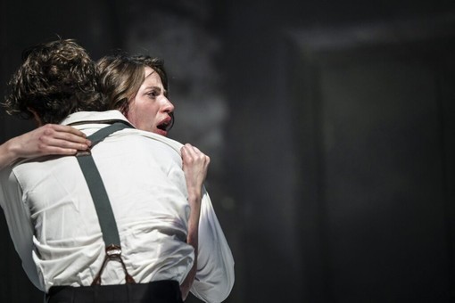 Al teatro Astra arriva Dracula: è il primo dei &quot;mostri&quot; della stagione del Tpe