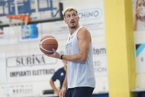 Basket, Reale Mutua aggiunge profondità al reparto lunghi con Angelo Del Chiaro Basket, Reale Mutua aggiunge profondità al reparto lunghi con Angelo Del Chiaro