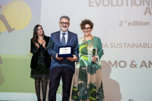 Uomo & Ambiente premiata a Milano con l’Eha Sustainable Company Uomo & Ambiente premiata a Milano con l’Eha Sustainable Company