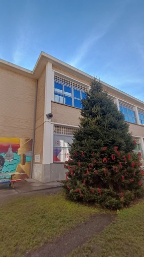 L'esterno dell'istituto Bodoni-Paravia