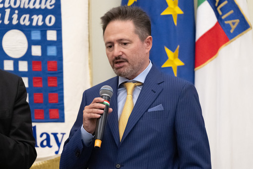 Prima sentenza di riconoscimento degli orfani non a carico Prima sentenza di riconoscimento degli orfani non a carico