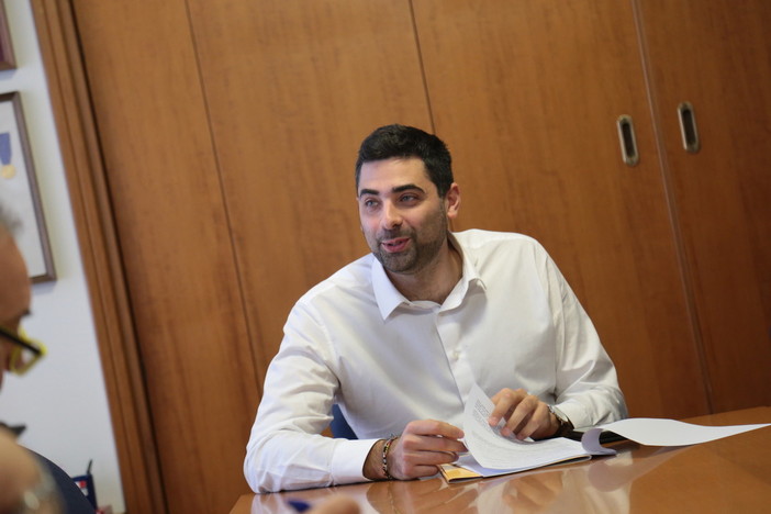 Il sindaco di Grugliasco Emanuele Gaito