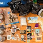 Smantellato “market” della droga in Barriera di Milano