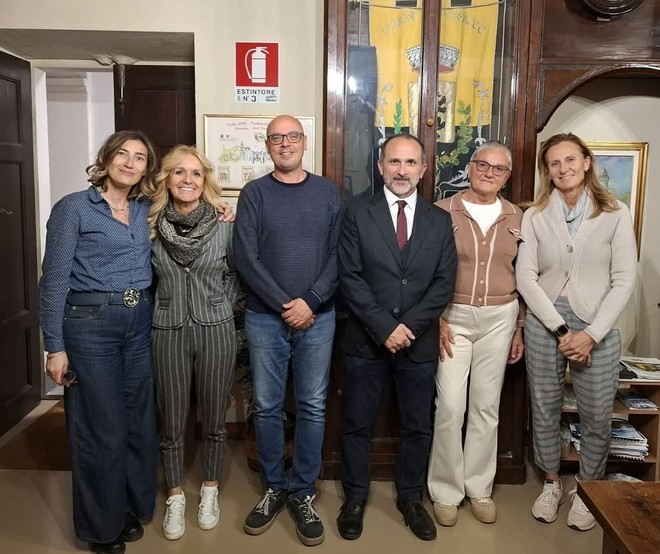 I rappresentanti che hanno siglato l’accordo I rappresentanti che hanno siglato l’accordo