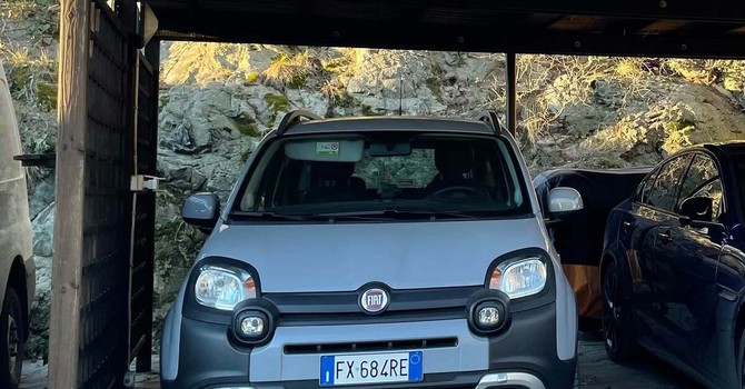 La Fiat Panda rubata in via Livorno