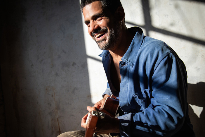 Mannarino in concerto al Flowers Fetival 2026 di Collegno Mannarino in concerto al Flowers Fetival 2026 di Collegno