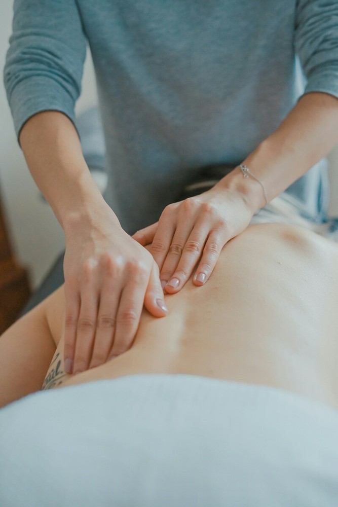 Fisioterapista a domicilio: un aiuto nel recupero dopo interventi e traumi