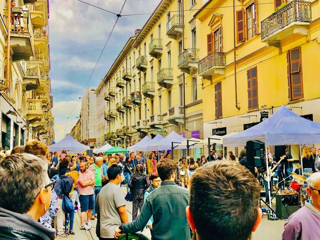 La festa di via Vanchiglia