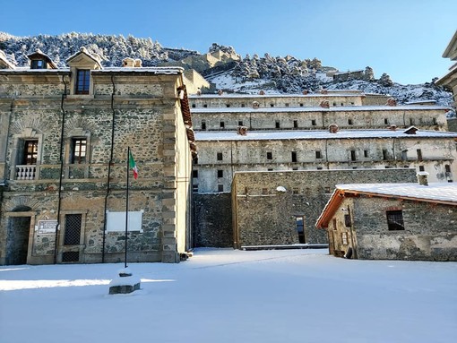 Appuntamenti letterari al Cafè Des Forçats del Forte di Fenestrelle Appuntamenti letterari al Cafè Des Forçats del Forte di Fenestrelle