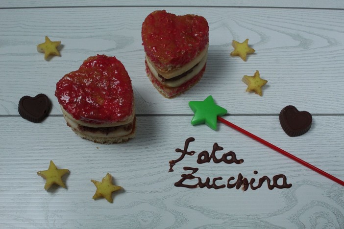 Felici &amp; Veloci, la nuova ricetta di Fata Zucchina: 'macarons innamorati'