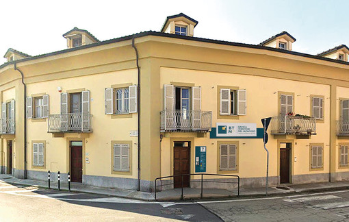 L'esterno della nuova filiale di BTM a Piobesi