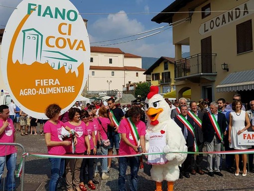 Sapori e territorio, l'agroalimentare piemontese si dà appuntamento a Fiano Sapori e territorio, l'agroalimentare piemontese si dà appuntamento a Fiano