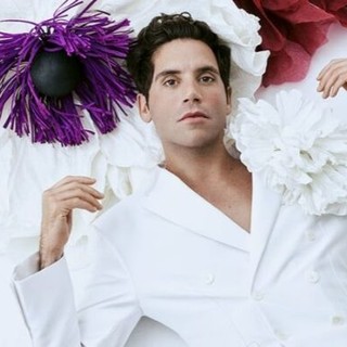 Mika arriva a Torino: il concerto della star del pop alle Ogr