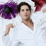 Mika arriva a Torino: il concerto della star del pop alle Ogr