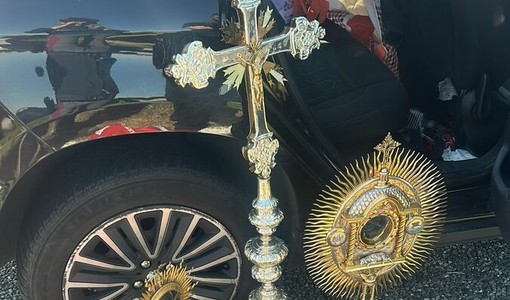 Fermato dalla Stradale di Mondovi perché senza cintura: poco prima aveva derubato un parroco Fermato dalla Stradale di Mondovi perché senza cintura: poco prima aveva derubato un parroco
