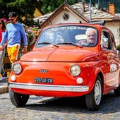 Le storiche Fiat 500 conquistano le Montagne Olimpiche