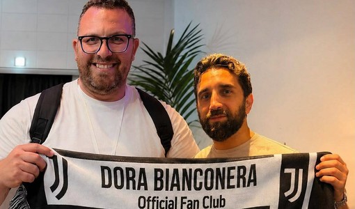 Il vicepresidente Ozimo e il presidente Caputo del fans club Dora Bianconera Il vicepresidente Ozimo e il presidente Caputo del fans club Dora Bianconera