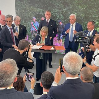 Firmato il protocollo per candidare la Via Francigena a patrimonio Unesco