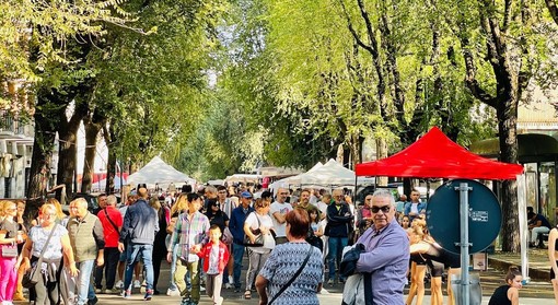 Borgo Vittoria in festa, via Breglio si trasforma in un'isola pedonale