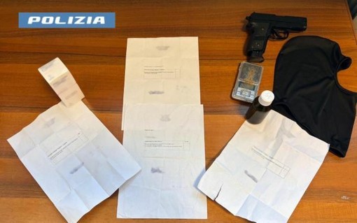 Falsificavano ricette mediche per produrre lo "sballo viola": scoperti e denunciati