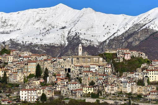 Lo scatto di Triora, realizzato da Valentina Pulinetti, che ha ottenuto la Menzione “Borghi” Lo scatto di Triora, realizzato da Valentina Pulinetti, che ha ottenuto la Menzione “Borghi”