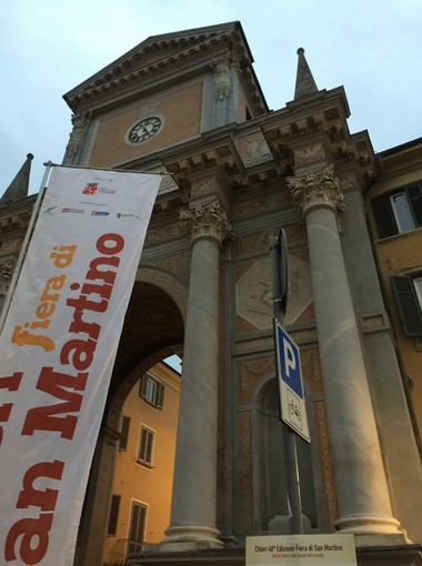 Chieri, tutto pronto per la Fiera di San Martino Chieri, tutto pronto per la Fiera di San Martino