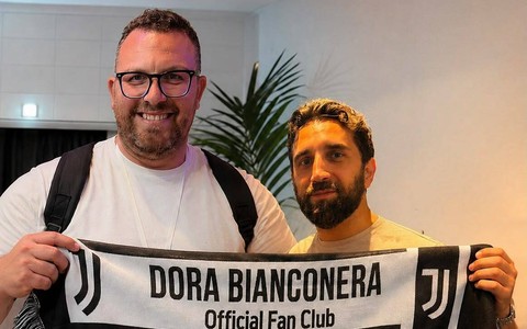 Il vicepresidente Ozimo e il presidente Caputo del fans club Dora Bianconera