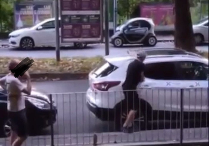 Un frame del video girato in via Mercadante
