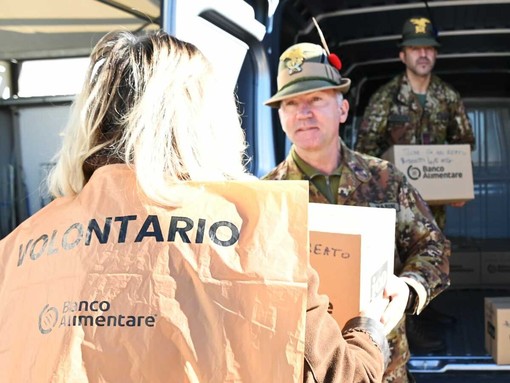 La Brigata Taurinense per la colletta alimentare 2025 La Brigata Taurinense per la colletta alimentare 2025