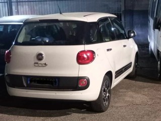 Alcuni dei veicoli rubati e danneggiati nel deposito Gtt