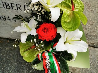 I fiori rubati sul ponte Balbis