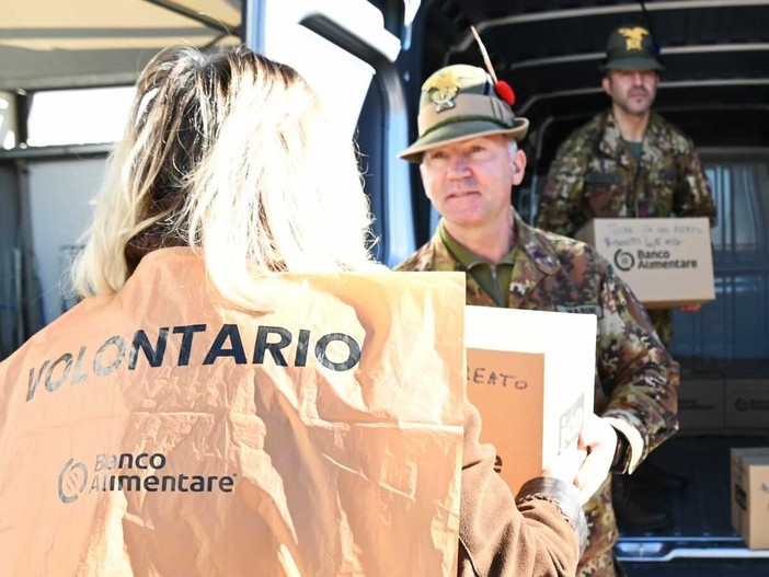 La Brigata Taurinense per la colletta alimentare 2025 La Brigata Taurinense per la colletta alimentare 2025