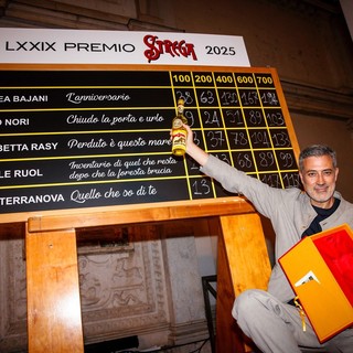 Andrea Bajani vince il Premio Strega 2025: lo scrittore con un passato tra Cuneo e Torino trionfa con &quot;L'anniversario&quot;