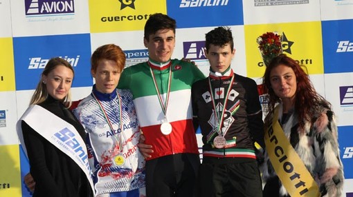 Filippo Borello con la maglia tricolore conquistata all'Idroscalo di Milano